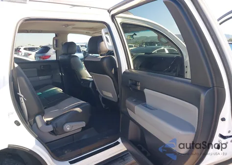 2013 Toyota Sequoia Sr5 5.7L V8 from USA, damaged, VIN 5TDZY5G14DS045070